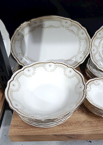 Beyaz Altın Desenli Yemek Takımı - Görsel 2