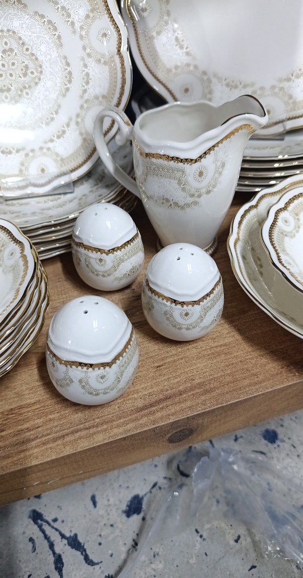 Beyaz Altın Desenli Yemek Takımı - Görsel 4