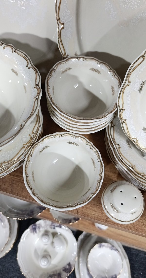 Beyaz İnce Desenli Porselen Yemek Takımı - Görsel 4