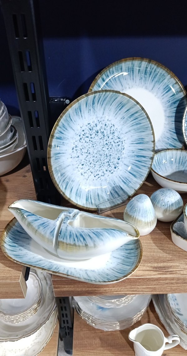 Mavi ve Gri Seramik Yemek Takımı - Görsel 2