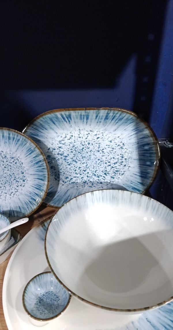 Mavi ve Gri Seramik Yemek Takımı - Görsel 4