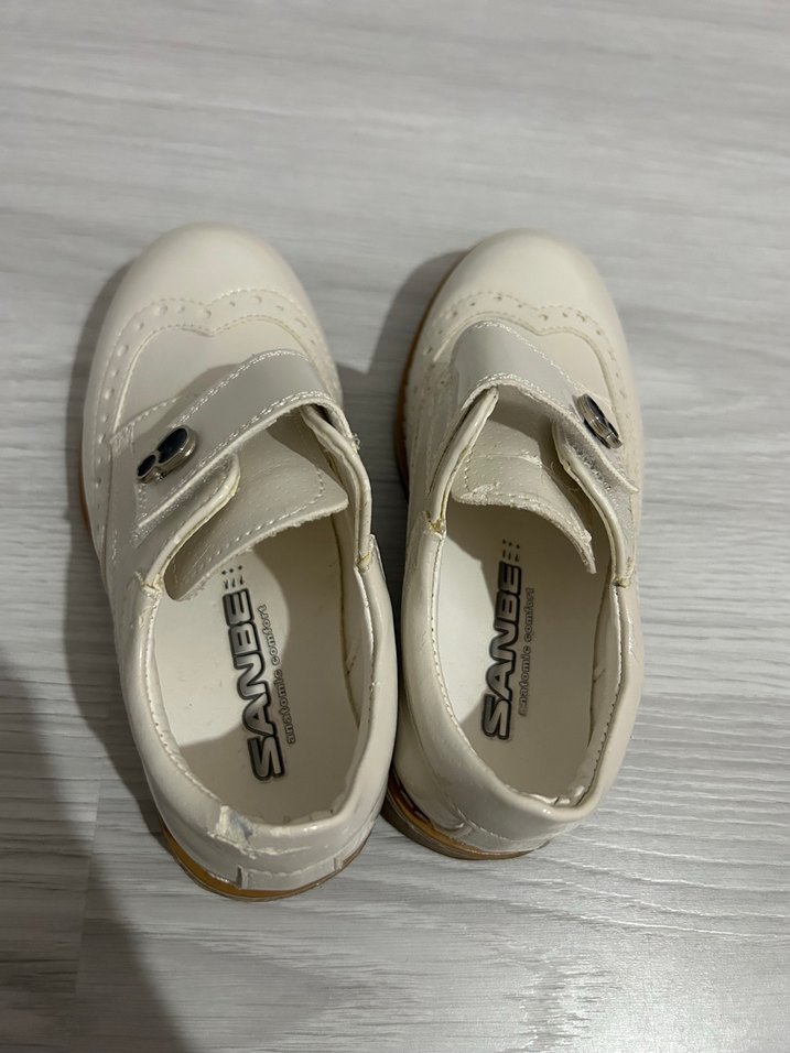 Erkek Çocuk Beyaz Özel Ayakkabı - Görsel 3