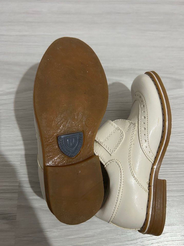 Erkek Çocuk Beyaz Özel Ayakkabı - Görsel 4