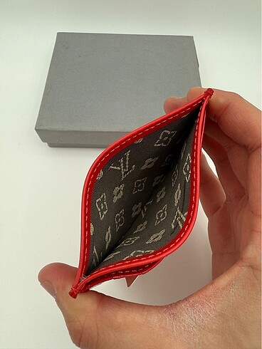 Beden kırmızı Renk Louis Vuitton kadın kartlık