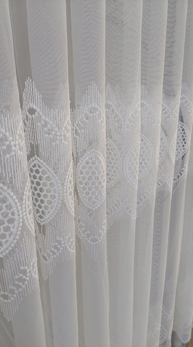 İşlemeli Beyaz Tül Perde en 3mt boy 250 orta pile - Görsel 4