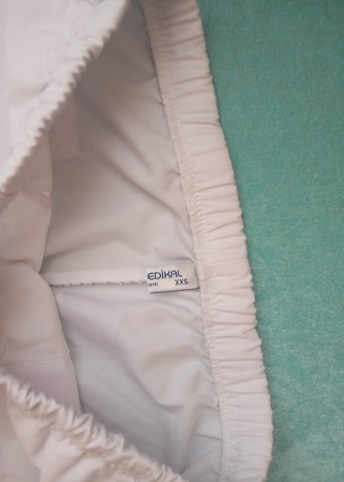 Beyaz medikal pantolon - Görsel 2