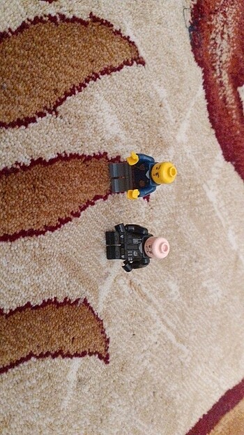  Lego adam