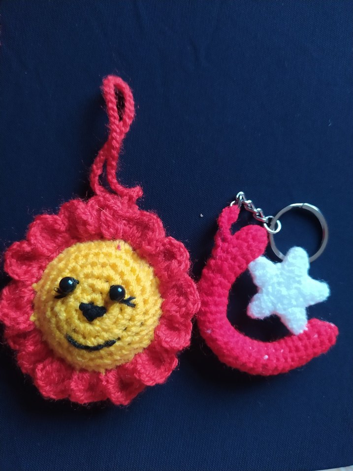 Renkli Örgü Anahtarlıklar aksesuar lar - Görsel 2