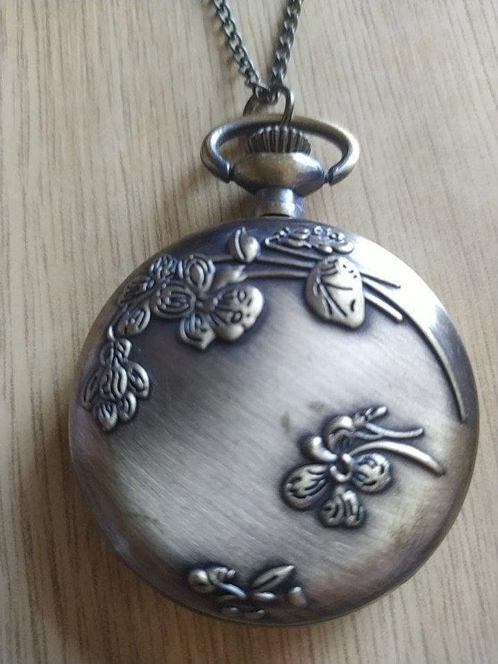 Arjantin köstekli saat kolye - Görsel 4