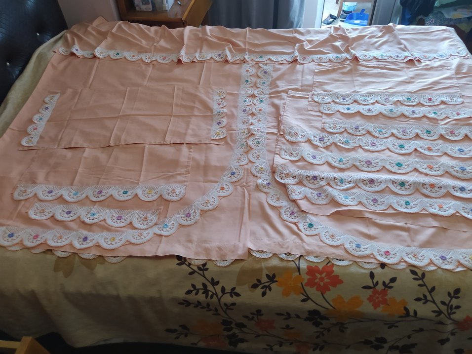 Renkli Çiçekli El Örgüsü Dantel Kenar - Görsel 4