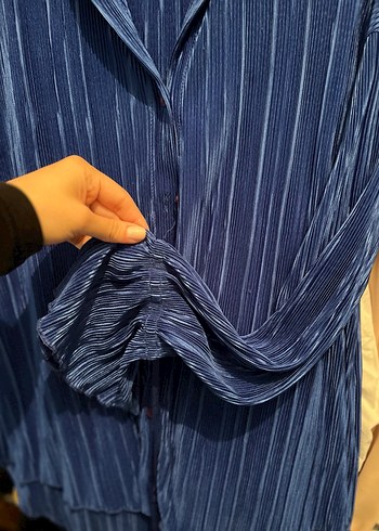 Mavi Piliseli Kadın Gömlek - Görsel 2