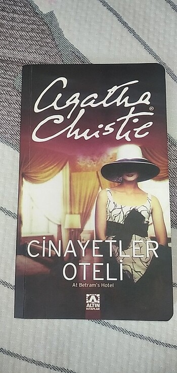 Cinayetler oteli cep boy