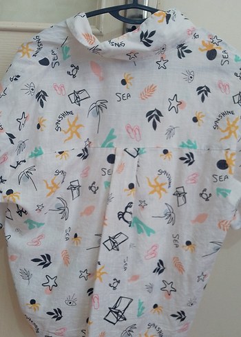 Desenli Düğmeli  Gömlek - Görsel 2