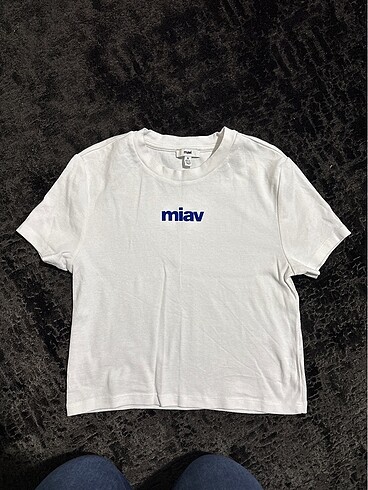 Mavi tshirt