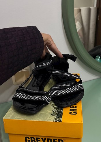 Kadın Siyah Dolgu Topuklu Bantlı Sandalet - Görsel 3