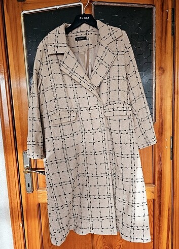 Astarlı Uzun Kaban 42 Beden - Görsel 5