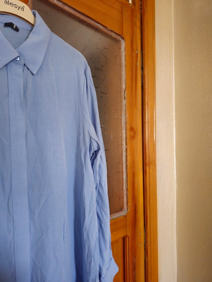 Uzun Kollu Mavi Keten Tunik - Görsel 3