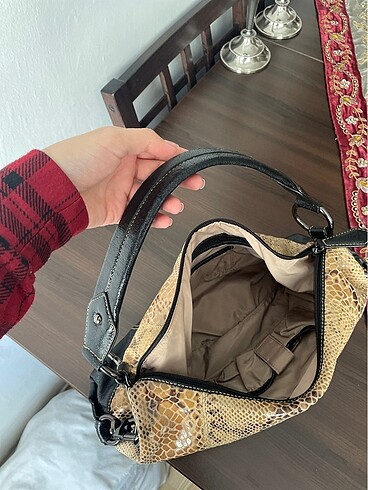 Beden siyah Renk Wilson Leather yılan derisi Çanta vintage