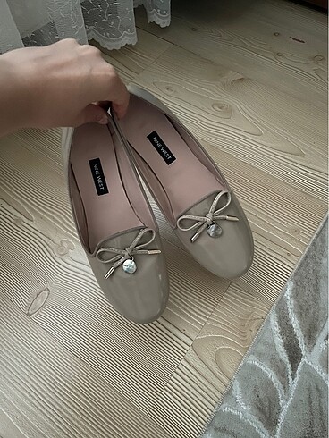 Nine West Marka Fiyonklu Babet Sıfır