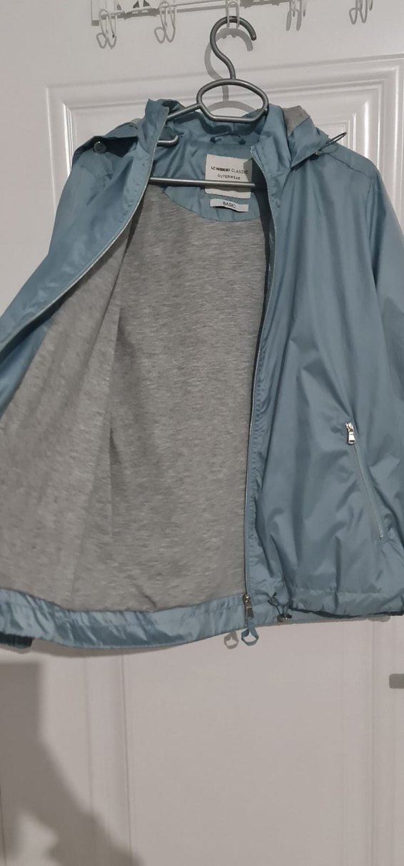 Gri Fermuarlı Yağmurluk - Görsel 4