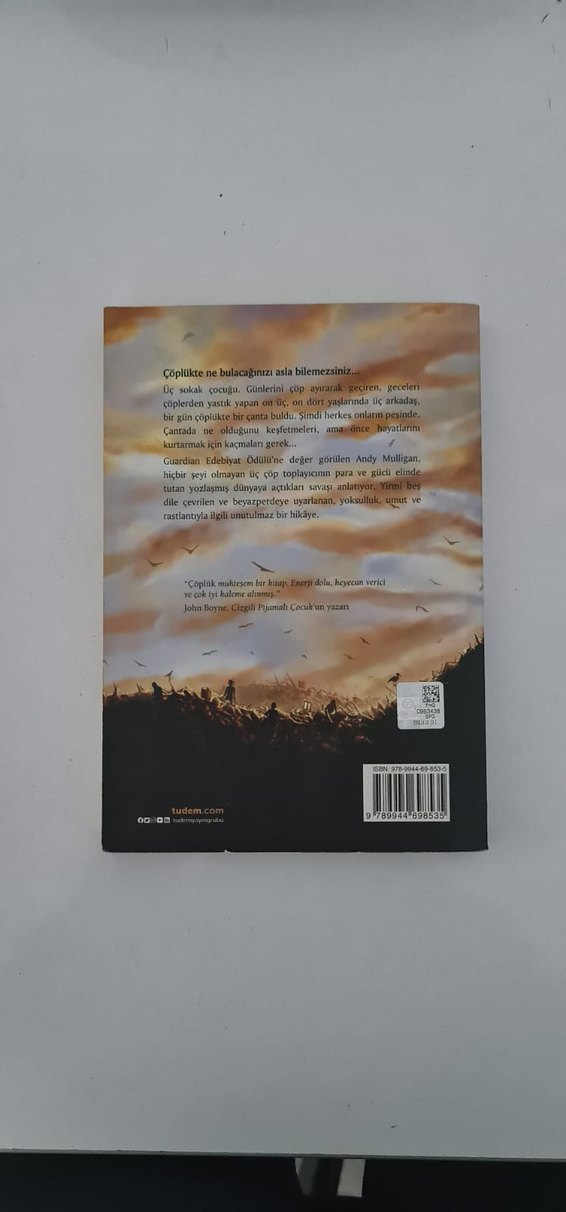 Darren Simpson ve Diğer Yazarlardan Romanlar - Görsel 5