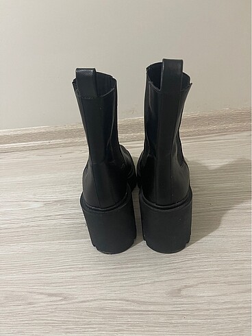 37 Beden Pull&bear bot