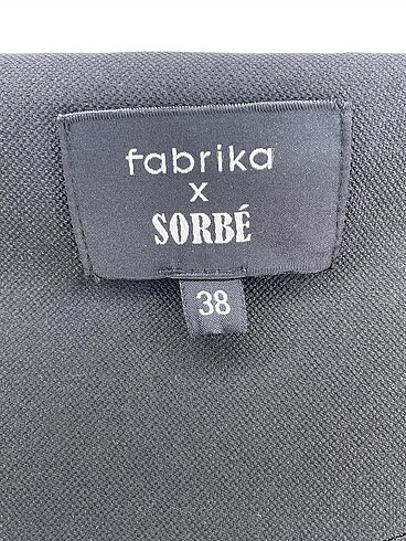 38 Beden siyah Renk Fabrika Blazer %70 İndirimli.