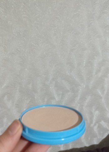 Rimmel London Mavi Pudra - Kind & Free - Görsel 2