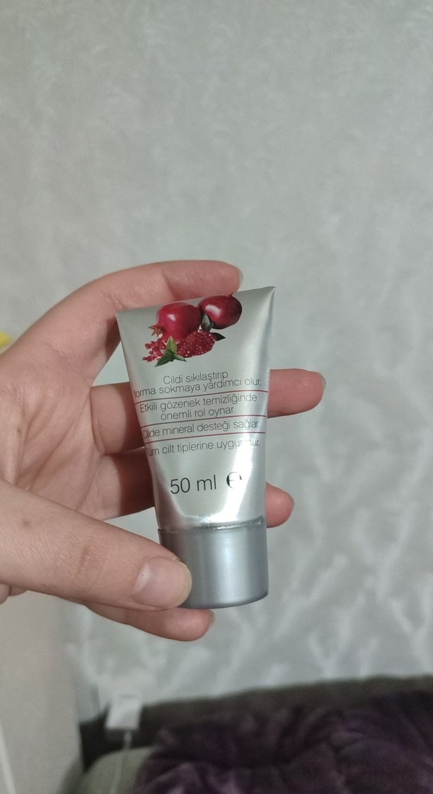 Nar Özlü Kadın Yüz Maskesi 50ml - Görsel 2