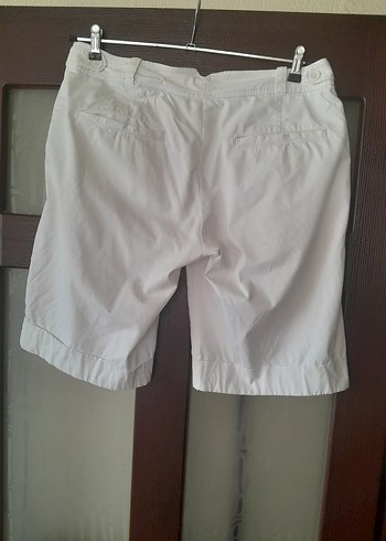 H&M Beyaz Keten Rahat Kesim Kadın Bermuda Şort