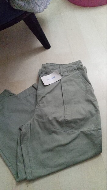 LC Waikiki Bayan pantolon