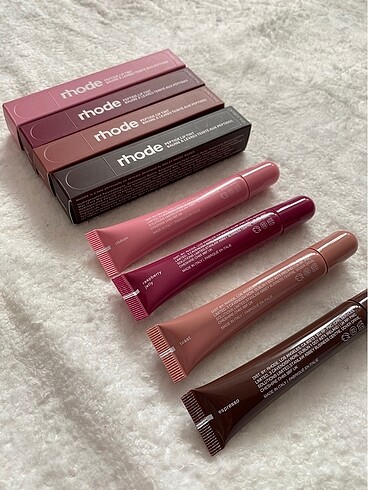 Diğer Rhode liptint