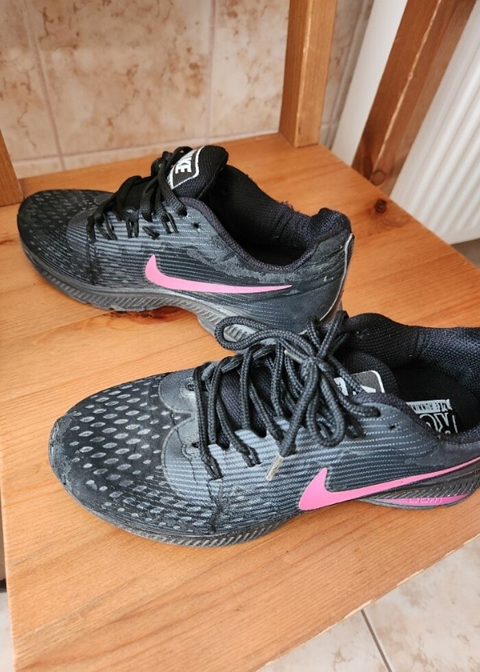 Nike spor ayakkabı  - Görsel 2