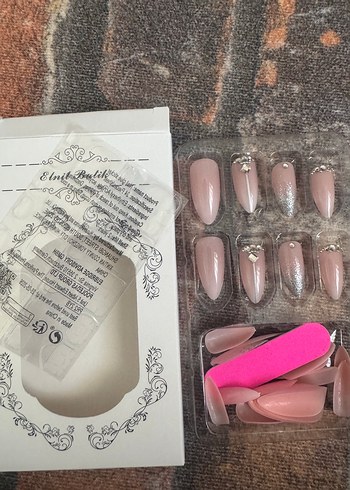 Pastel Bej Takma Tırnak Seti