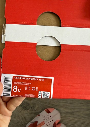 Nike Kız Çocuk Nike Kaydırmaz Sandalet