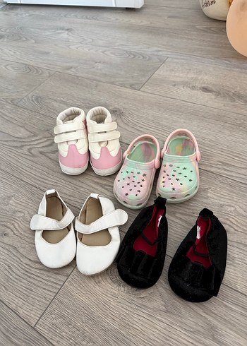Kız Bebek Beyaz İlk Adım Ayakkabısı Velcro