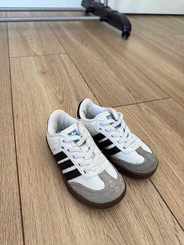 Çocuk samba adidas ayakkabı