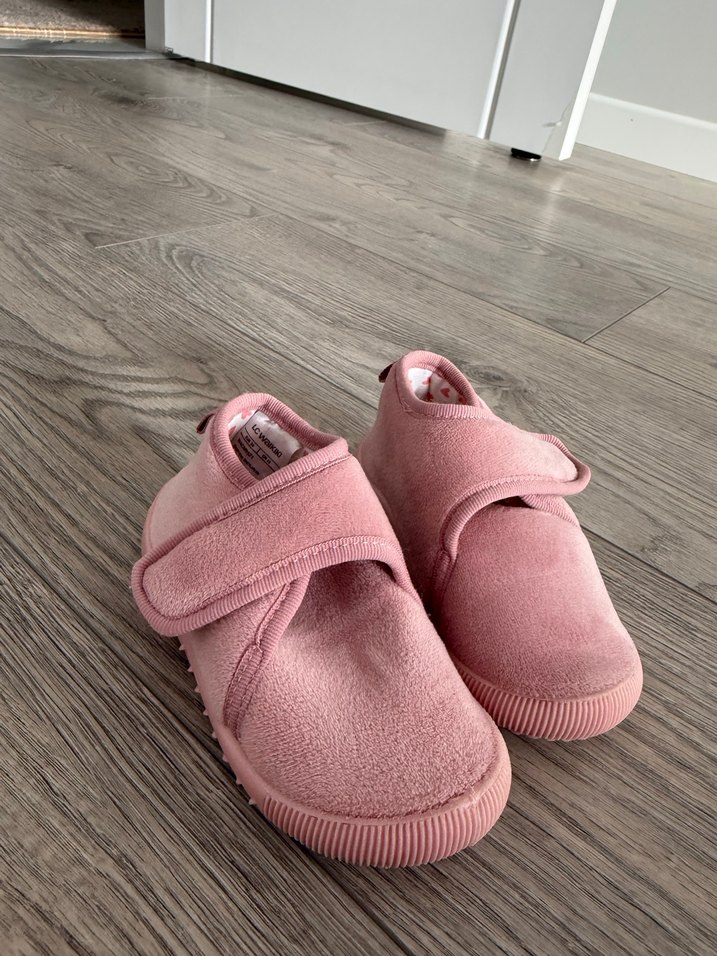 Kız Çocuk Pembe Sıcak Ev Terliği - Görsel 2