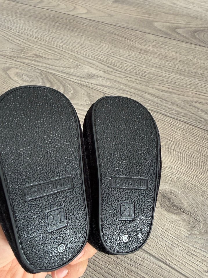 Kız Çocuk Siyah Goth Babet Ayakkabı Velcro - Görsel 3