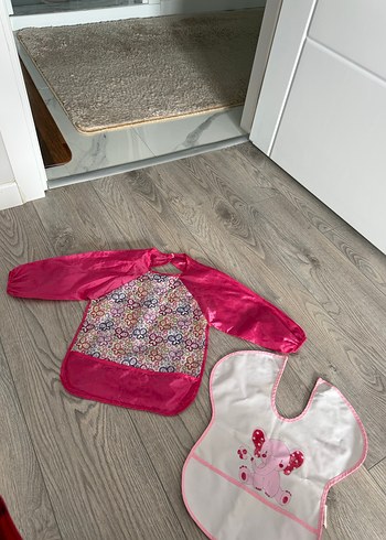 Renkli Baskılı Bebek Önlüğü - Görsel 2