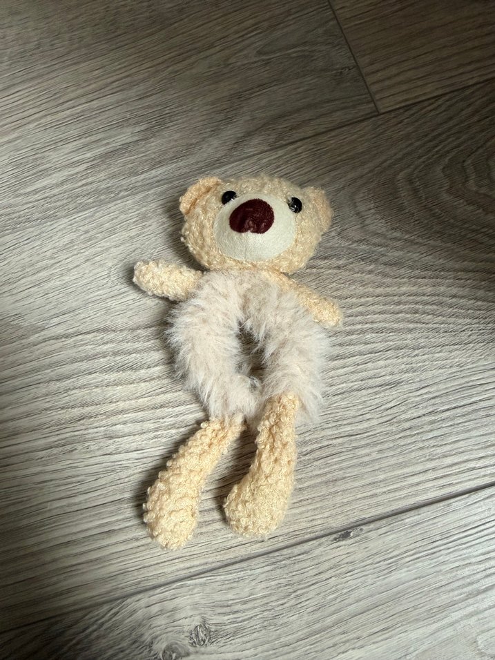 Pembe Peluş Ayıcık ve Çiçek Aksesuarı - Görsel 3