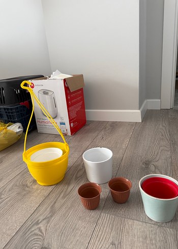 Renkli Seramik Saksılar ve Saksı Askısı - Görsel 2