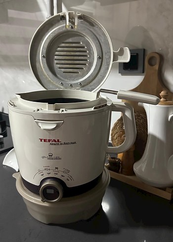  Beden Beyaz Tefal Fritöz ve Izgara