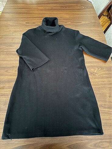 Zara Zara boğazlı elbise
