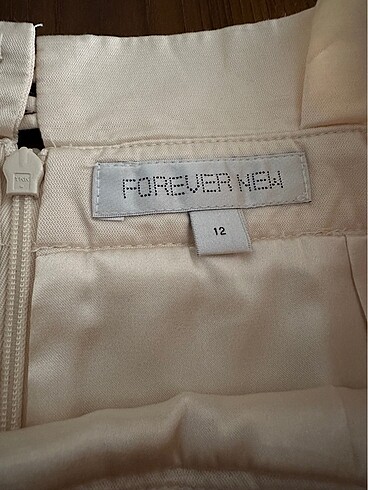 40 Beden Forever New