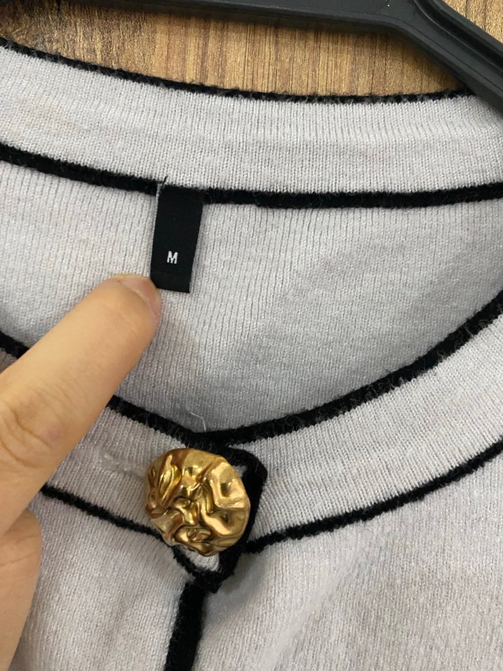 Düğmeli Beyaz Triko Kadın Yelek - Görsel 2