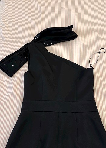 Tek omuz siyah tulum. - Görsel 5