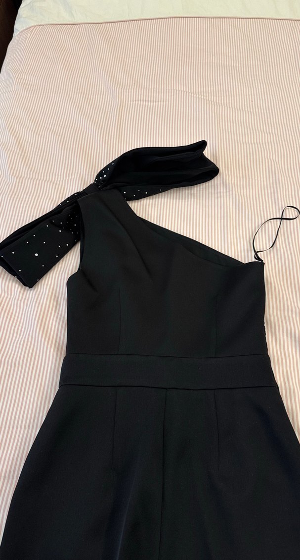 Tek omuz siyah tulum. - Görsel 5