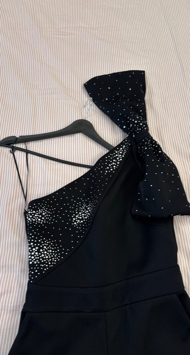 Tek omuz siyah tulum. - Görsel 3