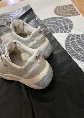 Gri Beyaz Bağcıklı Platform Spor Ayakkabı - Görsel 2